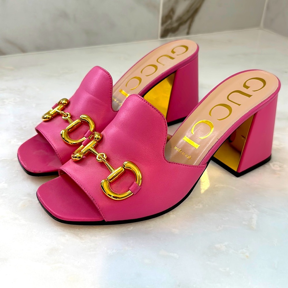 Gorgeous Gucci pink horsebit mules-perfect accessory for spring!